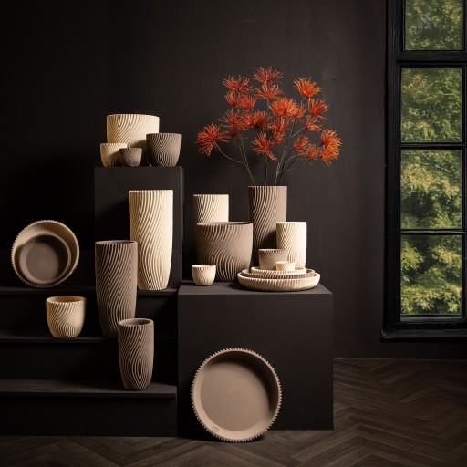 Lianna Cream Cement Round Pot Line Pattern L