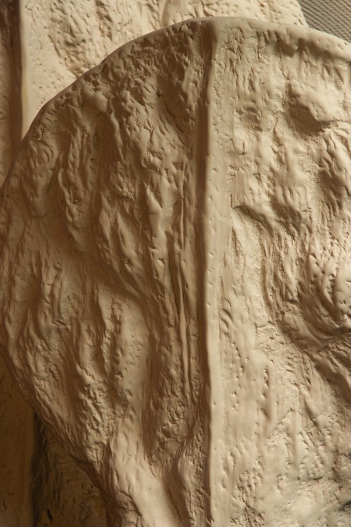 Linos Taupe Matt Ceramic Structure Round Vase S