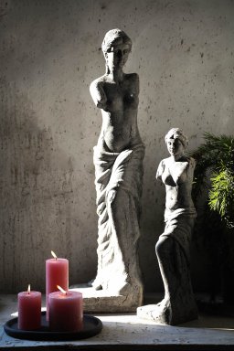 Olivette Black Cement Women Statue S