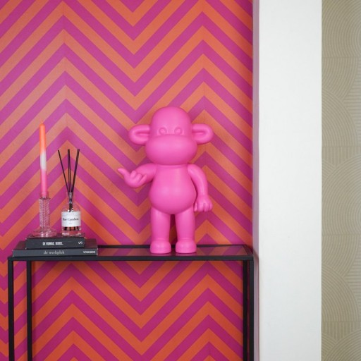 Ornament - Hang Loose Monkey Figurine 'The Legend' - Polyresin - Pink - 33x21x50cm