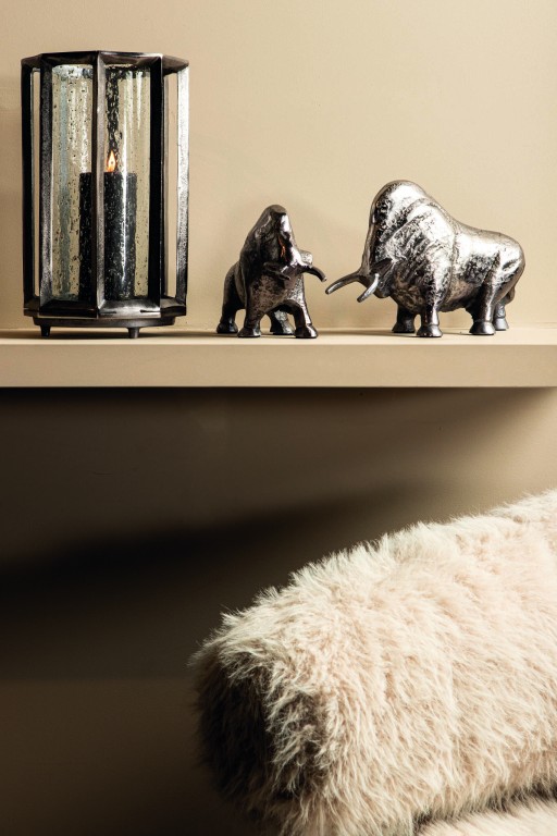 Ebeny Black Nickel Casted Alu Bull Statue L