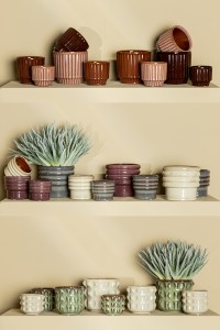 Hodor Bordeaux Glazed Ceramic Round Pot Lines S