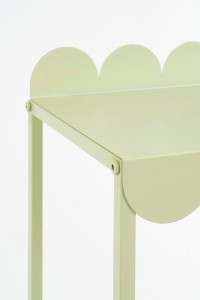 Steffano plant table on wheels - L79 x B28 x H67 cm - Metal - Light green