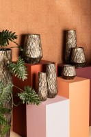 Deandra Silver Aluminium Pot | Ronde Lage Bloempot met Golvend Patroon | Medium 24x28 cm