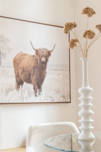 J-Line Wall Decoration Yak Landscape Wood/Polyresin White/Brown