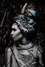 Melani Glass Art Wall Picture Black & White Woman