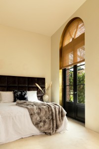 Linde Grey Faux Fur Bedspread In Giftbox 220 X 240