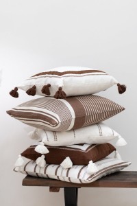 J-Line cushion Lines - cotton - white/brown