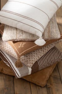 J-Line cushion Mik - cotton - beige/brown