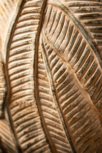 Noami Cream Cement Round Pot W Leaves Pattern XXL