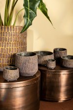 Holden Purple Cement Pot Round Gold Finish XS