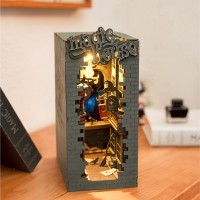 DIY Book Nook Bookend Magic House, Robotime, TGB03, 11x18x24cm