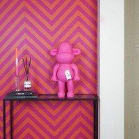 Ornament - Monkey Figurine 'The Legend'- Polyresin - Pink - 33x21x50cm