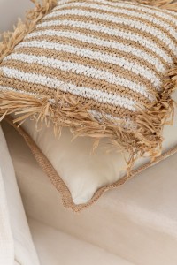 J-Line cushion Border Woven Square - polyester - beige