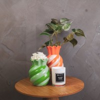 Vase- Swirl- Stoneware - Mint/ Green- 13x13x15.5cm