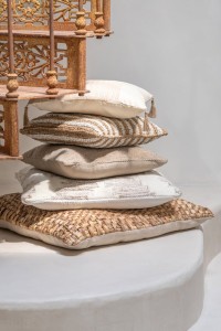 J-Line cushion Ethnic Squares - wool/cotton - cream/beige