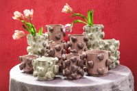 Valentin Cream Rough Ceramic Pot 3D Hearts Low S