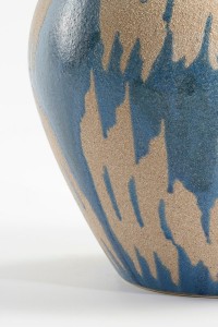 Caldo Vase - L25 x W24 x H30 cm - Ceramic - Dark blue